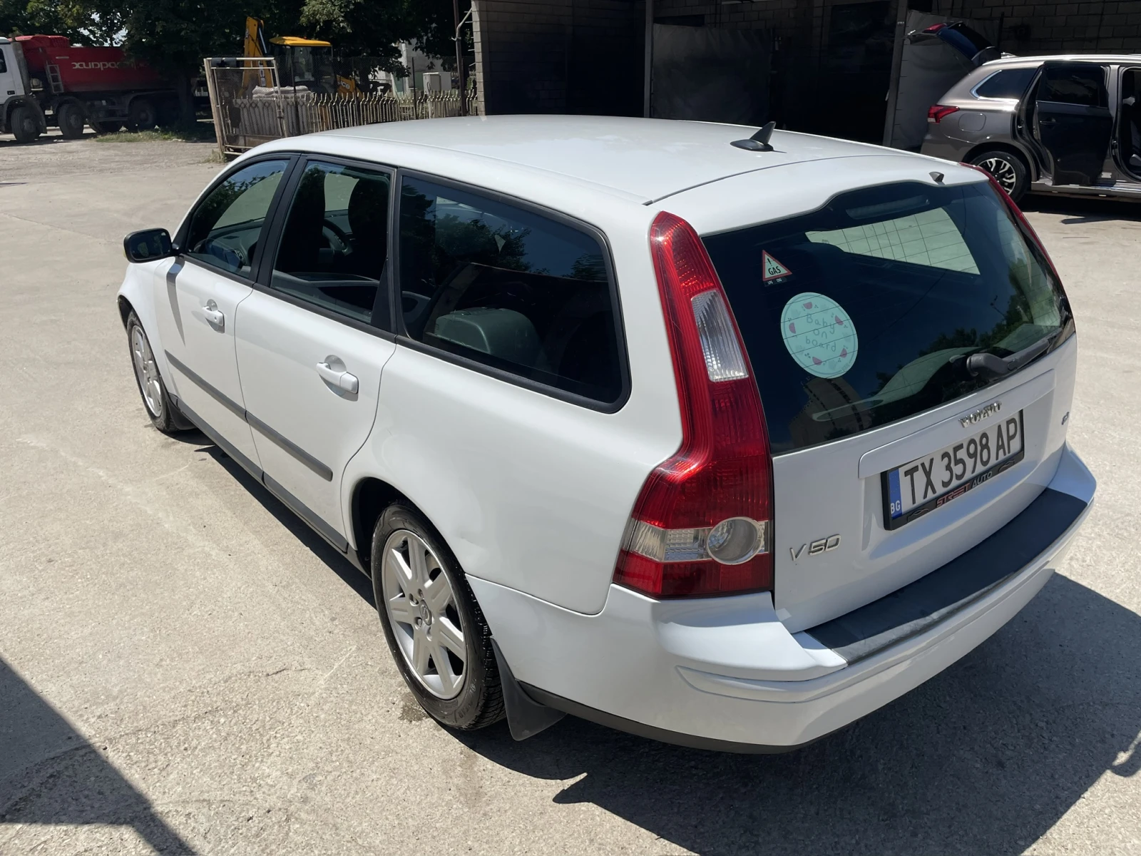 Volvo V50, снимка 3 - Автомобили и джипове - 55482846