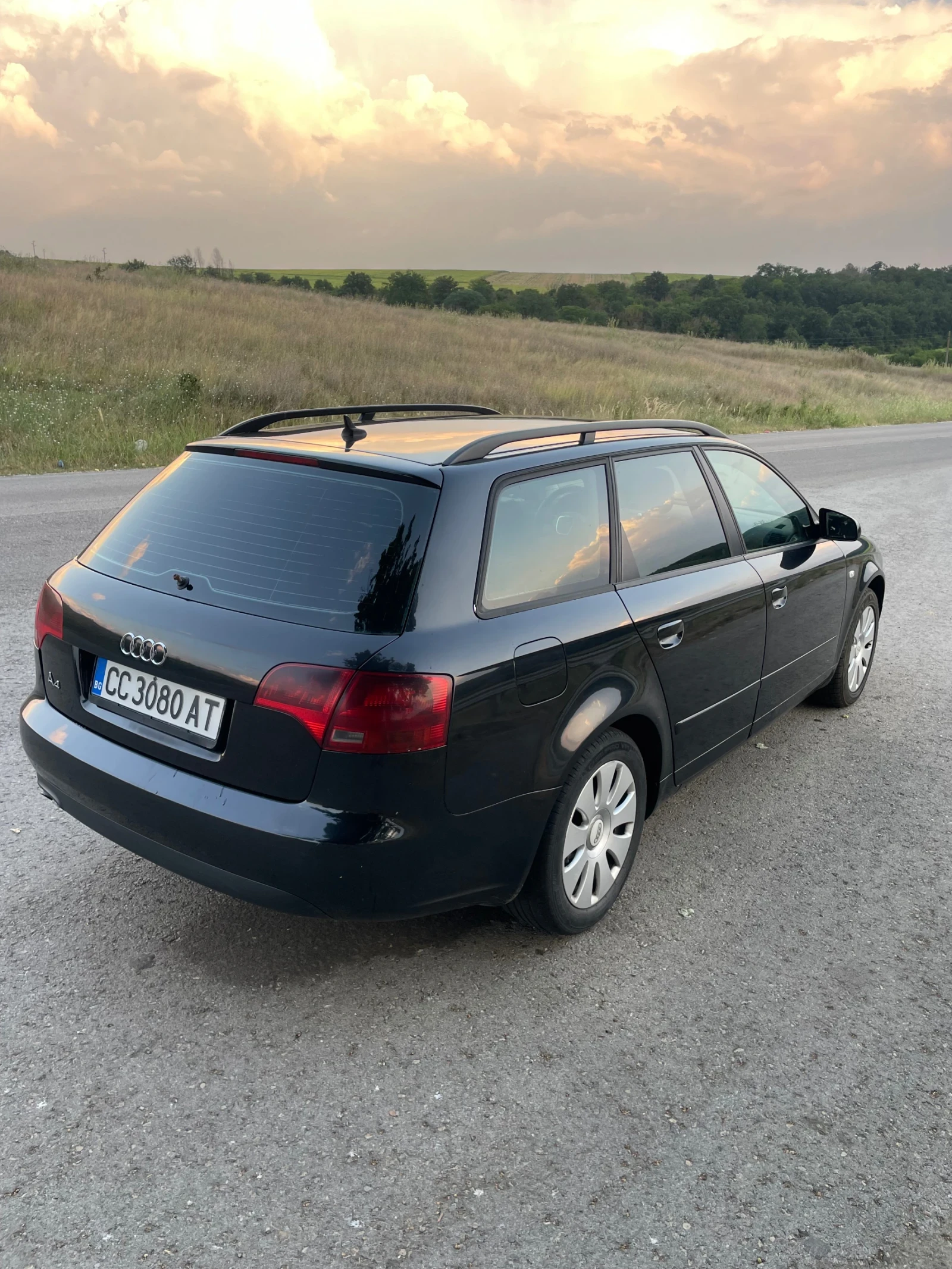 Audi A4 2.0 TDI, снимка 3 - Автомобили и джипове - 55589886