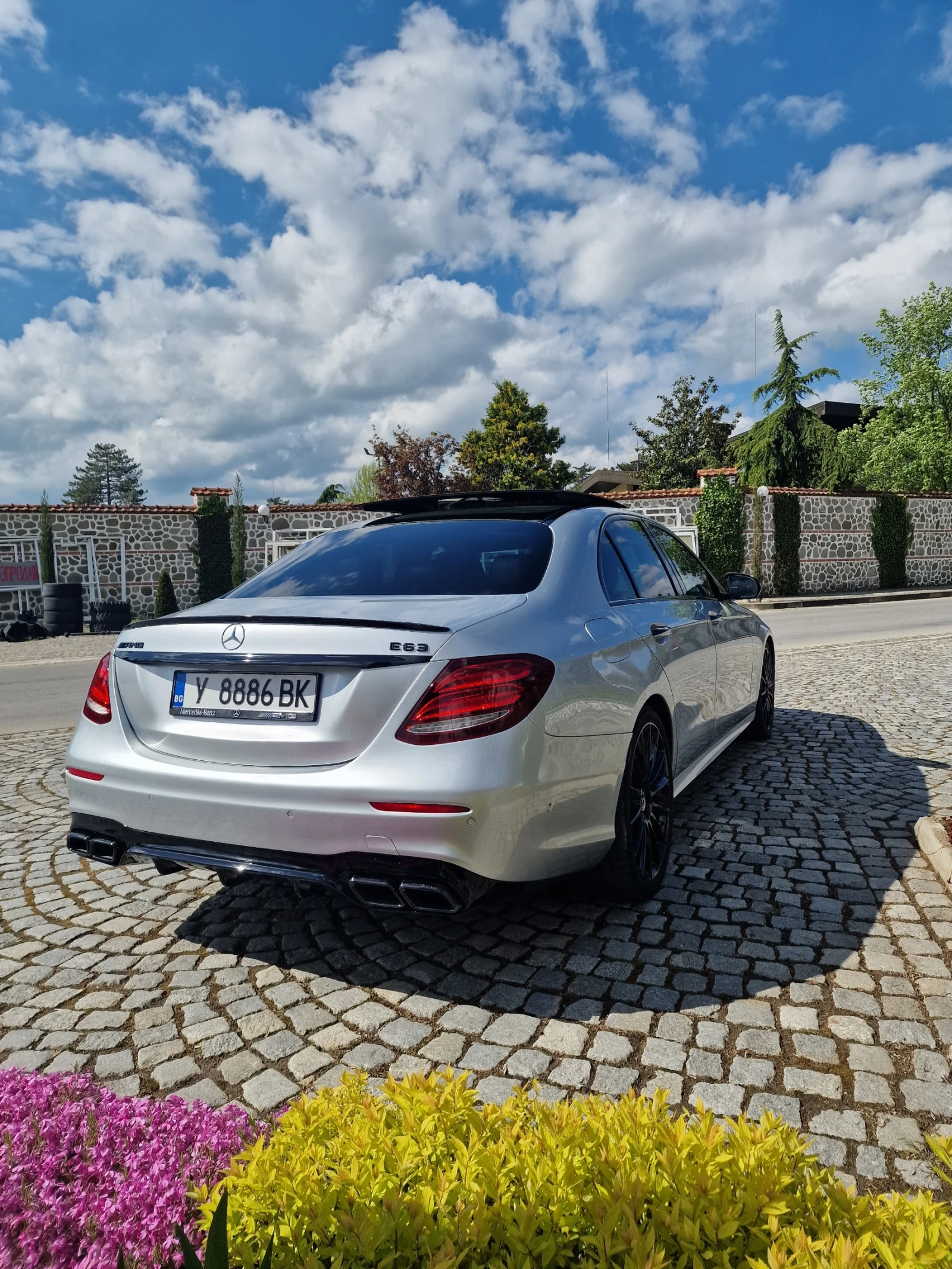 Mercedes-Benz E 220     * AMG 6.3 - ПАКЕТ* , снимка 7 - Автомобили и джипове - 55608249