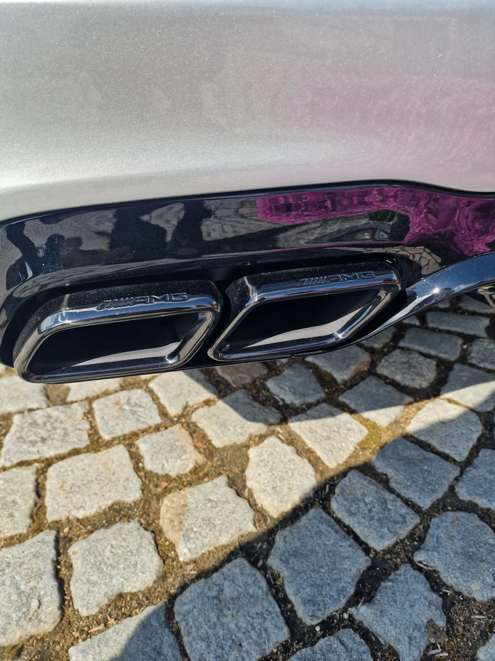Mercedes-Benz E 220     * AMG 6.3 - ПАКЕТ* , снимка 11 - Автомобили и джипове - 55608249