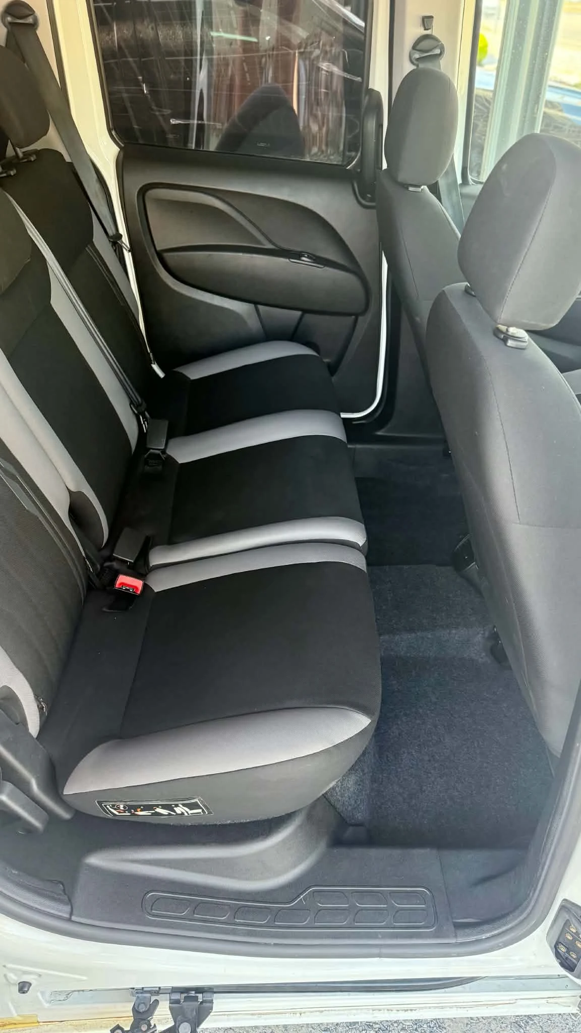 Fiat Doblo 1.6 Mjet �������� | Mobile.bg � ����������� 12