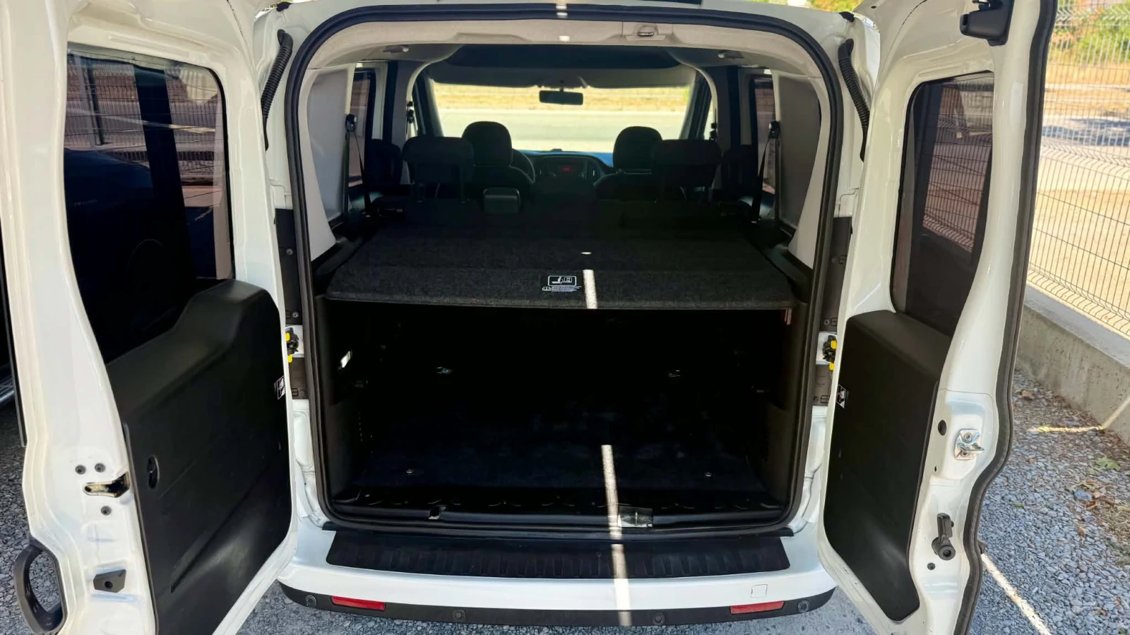 Fiat Doblo 1.6 Mjet �������� | Mobile.bg � ����������� 11
