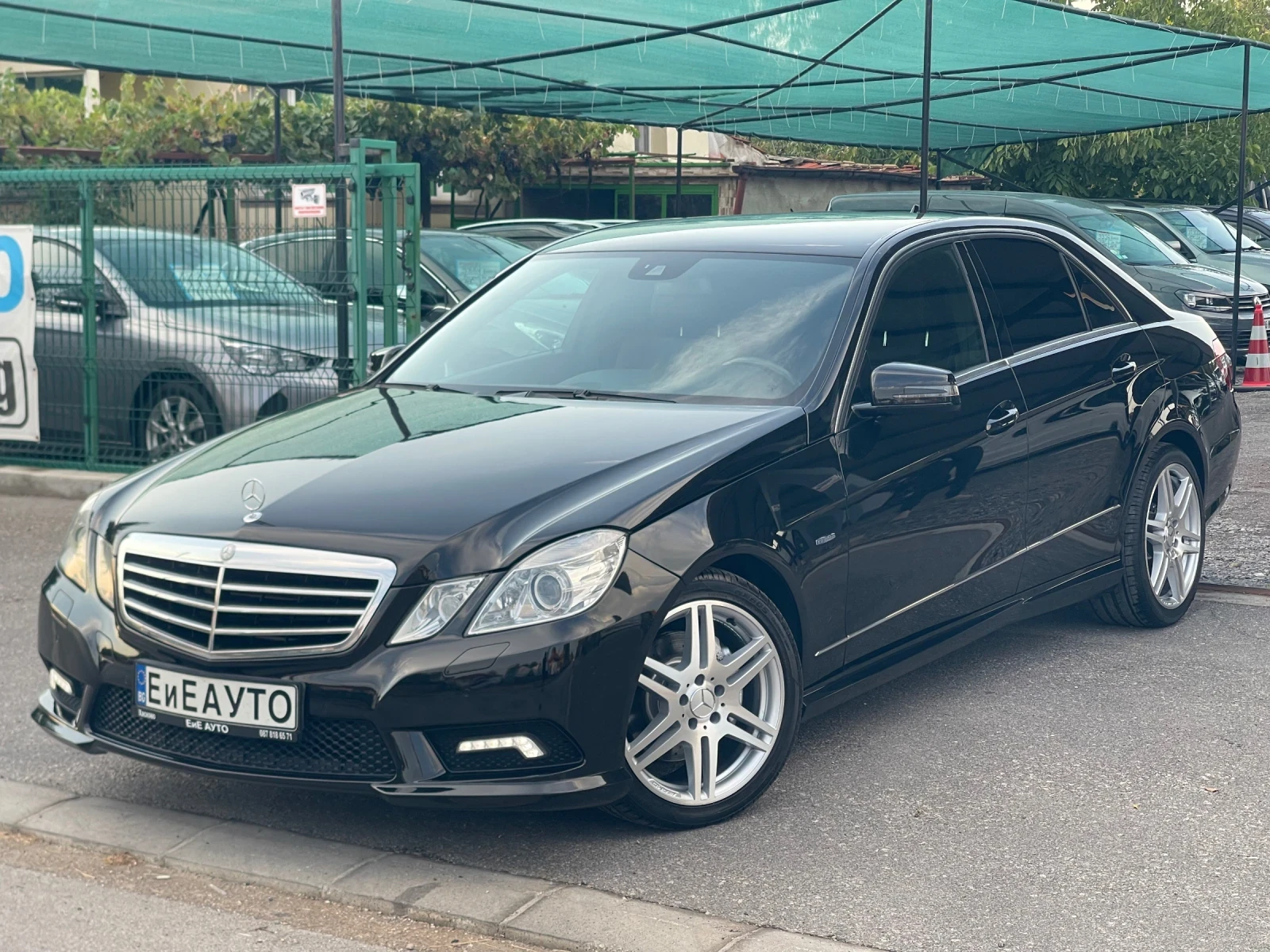 Mercedes-Benz E 350 CDI 265к.с АМГ ПАКЕТ, снимка 3 - Автомобили и джипове - 55952033