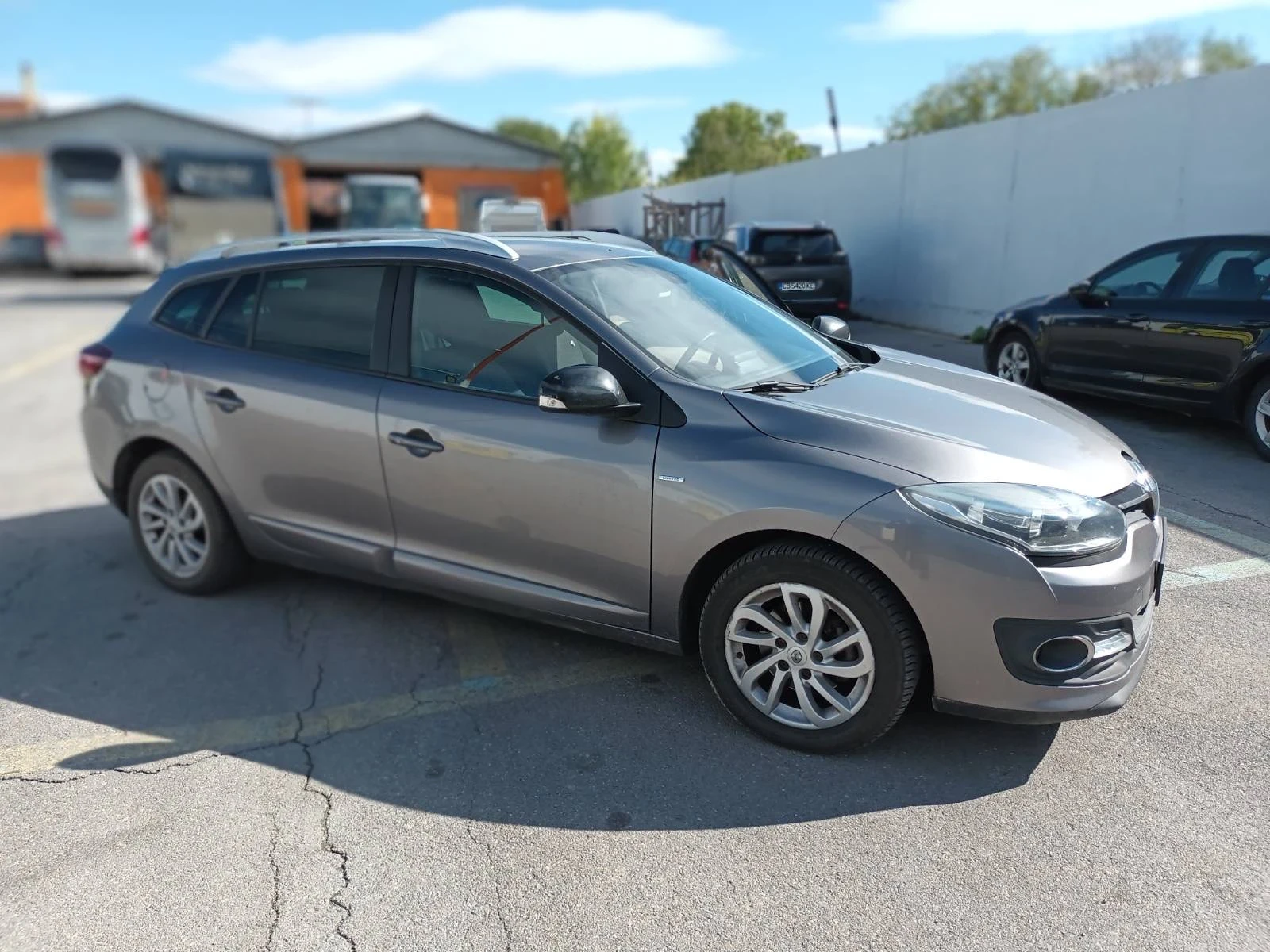 Renault Megane, снимка 3 - Автомобили и джипове - 55960199