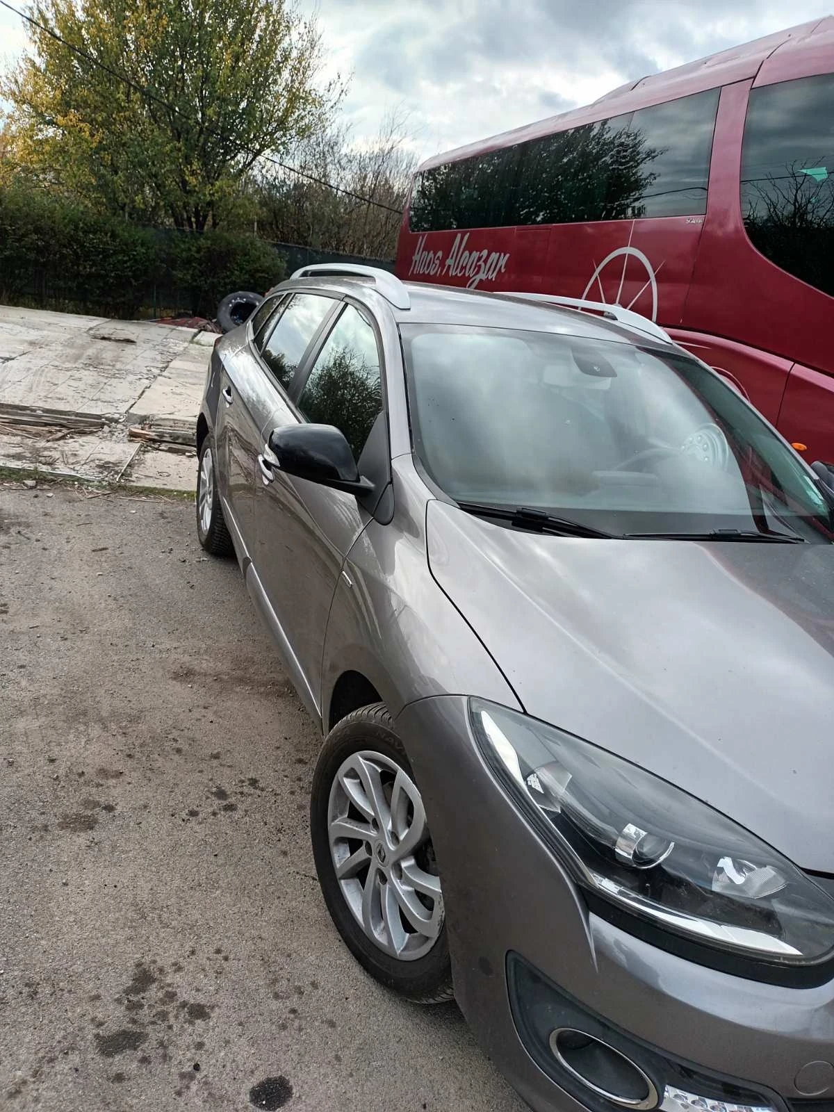 Renault Megane, снимка 4 - Автомобили и джипове - 55960199