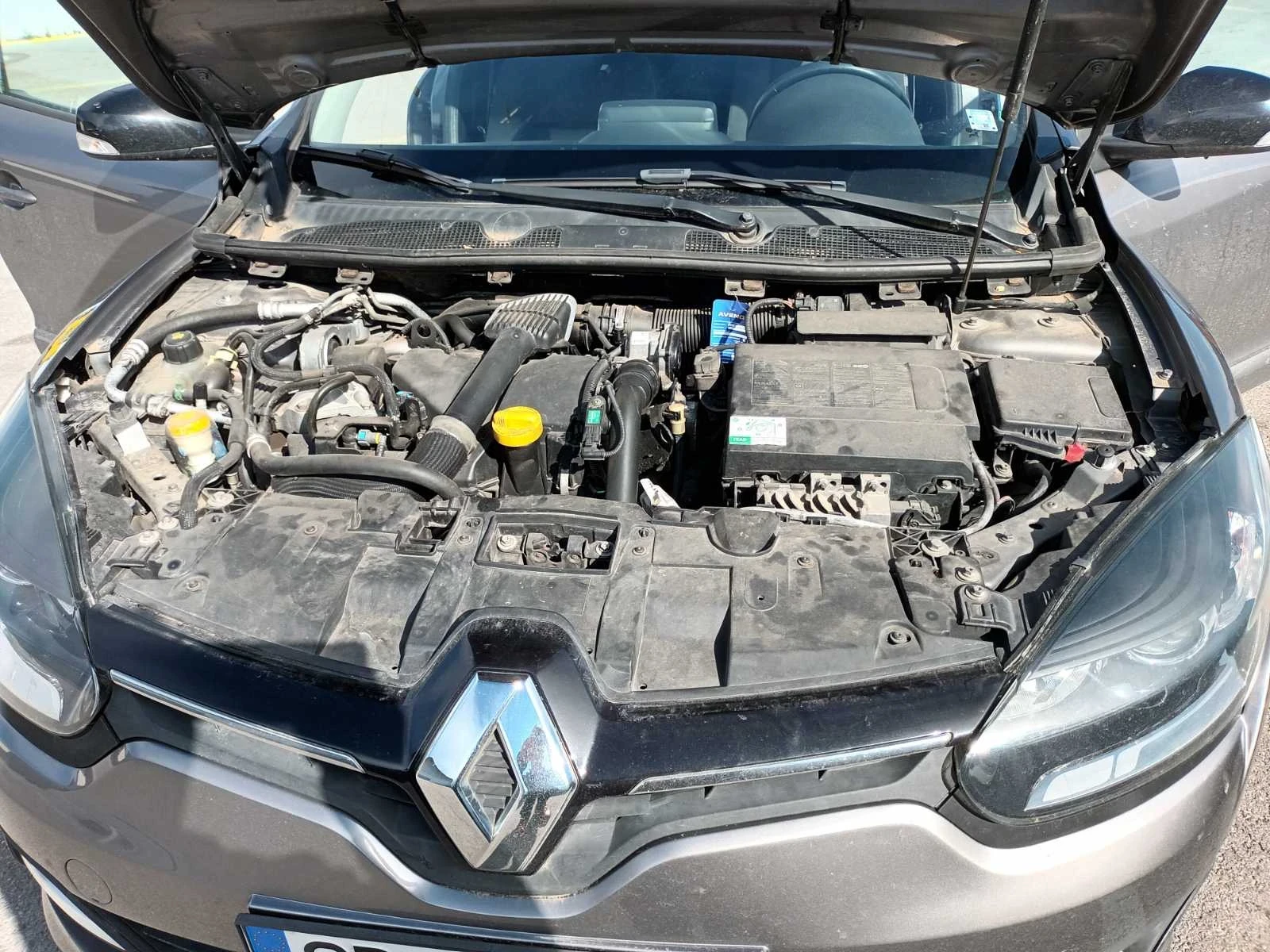 Renault Megane, снимка 12 - Автомобили и джипове - 55960199