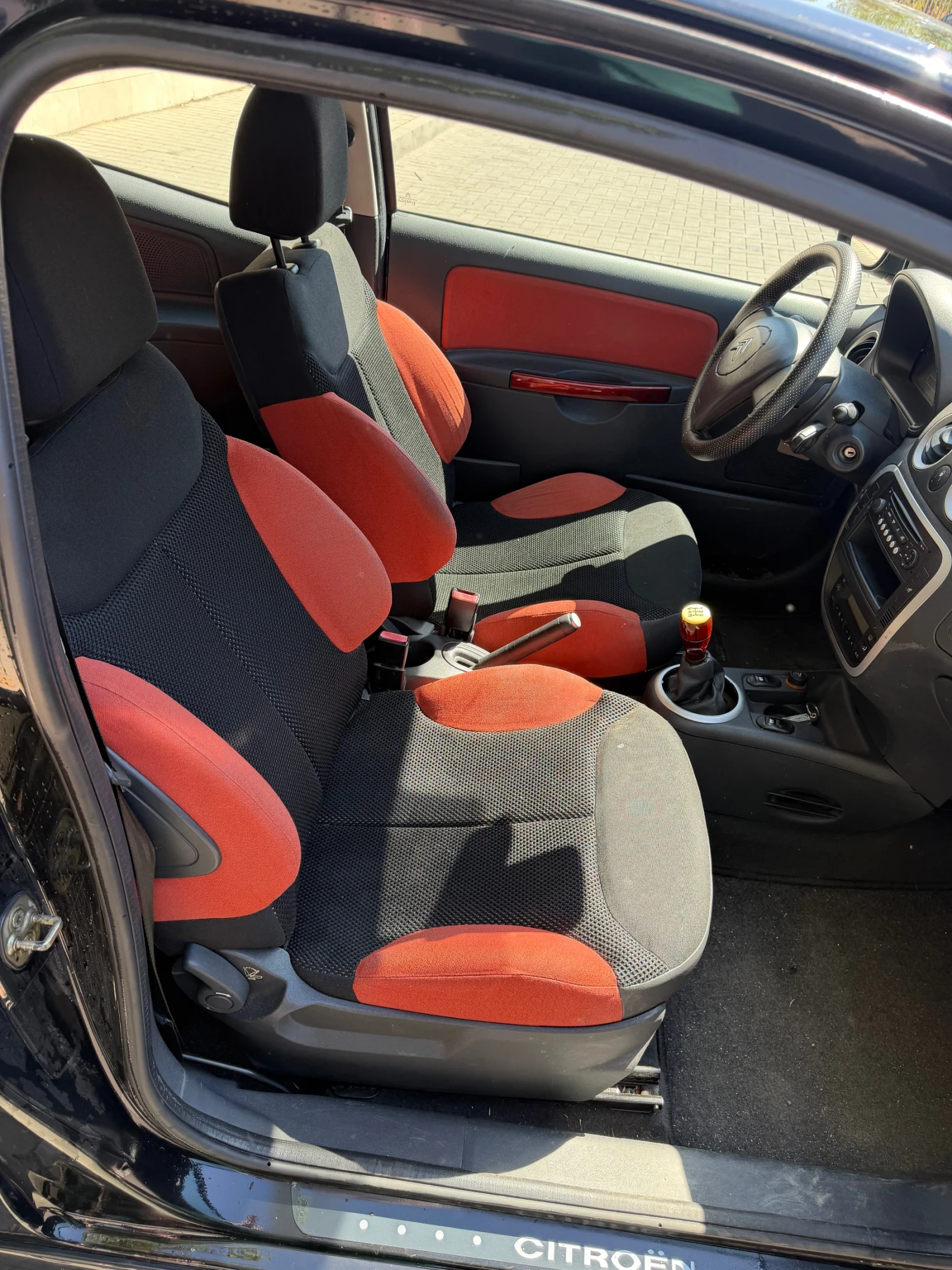 Citroen C2 VTR 1.1, снимка 7 - Автомобили и джипове - 56004046