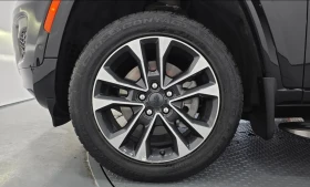 Jeep Grand cherokee OVERLAND | ХЕД ЪП | ПОДГРЕВИ* ОБДУХВАНЕ | 360, снимка 16