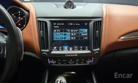 Maserati Levante 3.0d GranLusso Обдухване 360 Камера Панорама  | Auto.bg — изображение 9