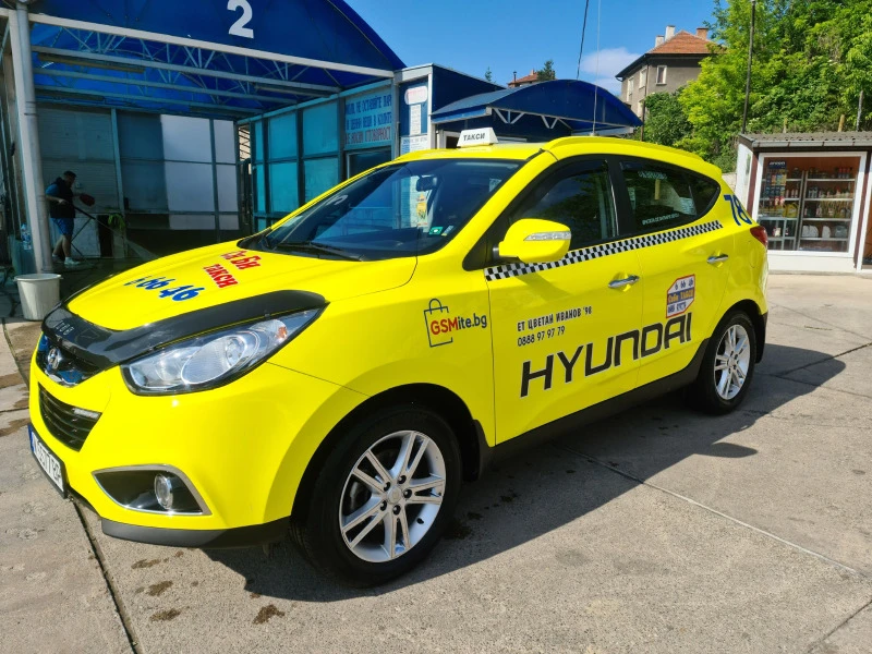 Hyundai IX35 2.0 ГАЗ/Бензин, снимка 13 - Автомобили и джипове - 47641098