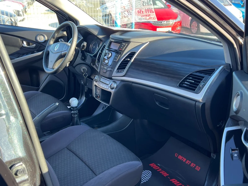 SsangYong Korando ЛИЗИНГ-КЛИМАТРОНИК-6 СКОРОСТИ -ТОП, снимка 12 - Автомобили и джипове - 52413971