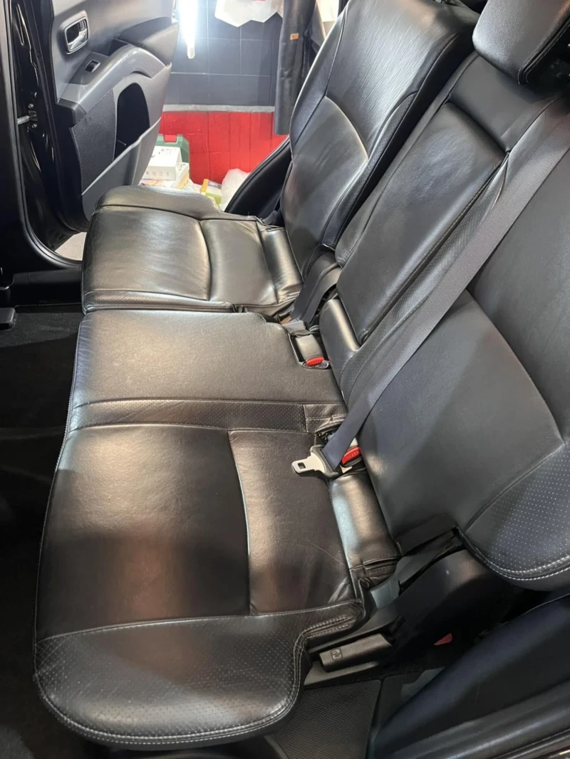 Mitsubishi Outlander, снимка 9 - Автомобили и джипове - 52501137