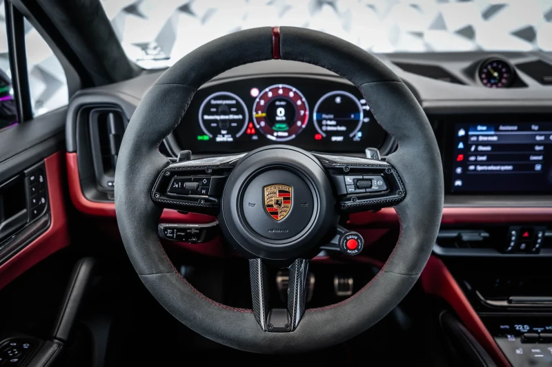 Porsche Cayenne Turbo GT* E-Hybrid Coupe* Carbon* Alcantara* Лизин, снимка 10 - Автомобили и джипове - 52836796