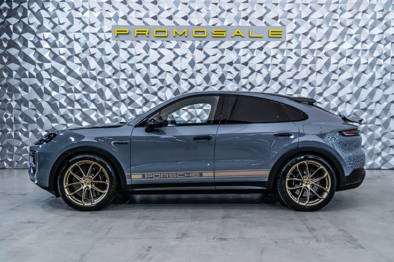 Porsche Cayenne Turbo GT* E-Hybrid Coupe* Carbon* Alcantara* Лизин, снимка 3 - Автомобили и джипове - 52836796