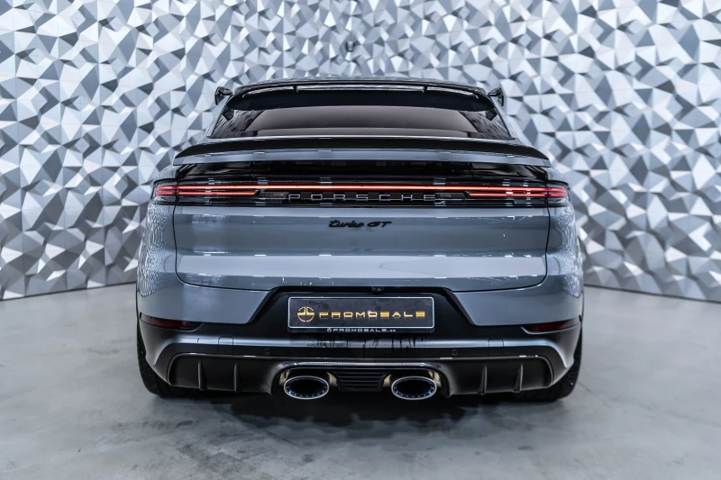 Porsche Cayenne Turbo GT* E-Hybrid Coupe* Carbon* Alcantara* Лизин, снимка 5 - Автомобили и джипове - 52836796