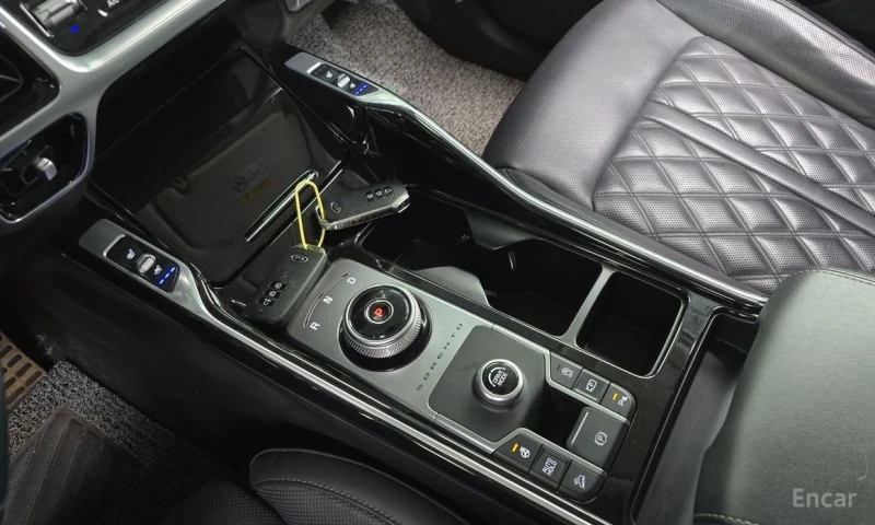 Kia Sorento, снимка 9 - Автомобили и джипове - 52888148