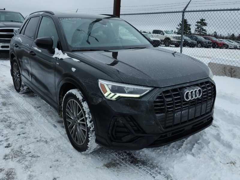 Audi Q3 * PROGRESSIV * CARFAX * БЕЗ ПЪРВОНАЧАЛНА ВНОСКА, снимка 2 - Автомобили и джипове - 53330346