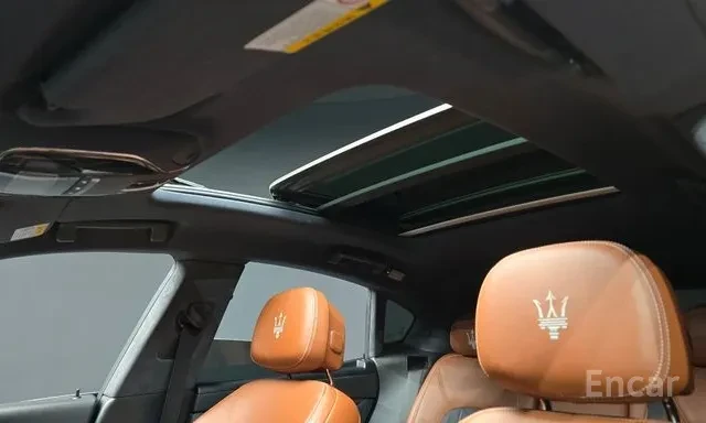 Maserati Levante 3.0d GranLusso Обдухване 360 Камера Панорама , снимка 16 - Автомобили и джипове - 55772630