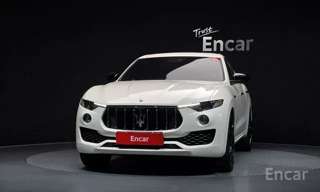 Maserati Levante 3.0d GranLusso Обдухване 360 Камера Панорама , снимка 2 - Автомобили и джипове - 55772630