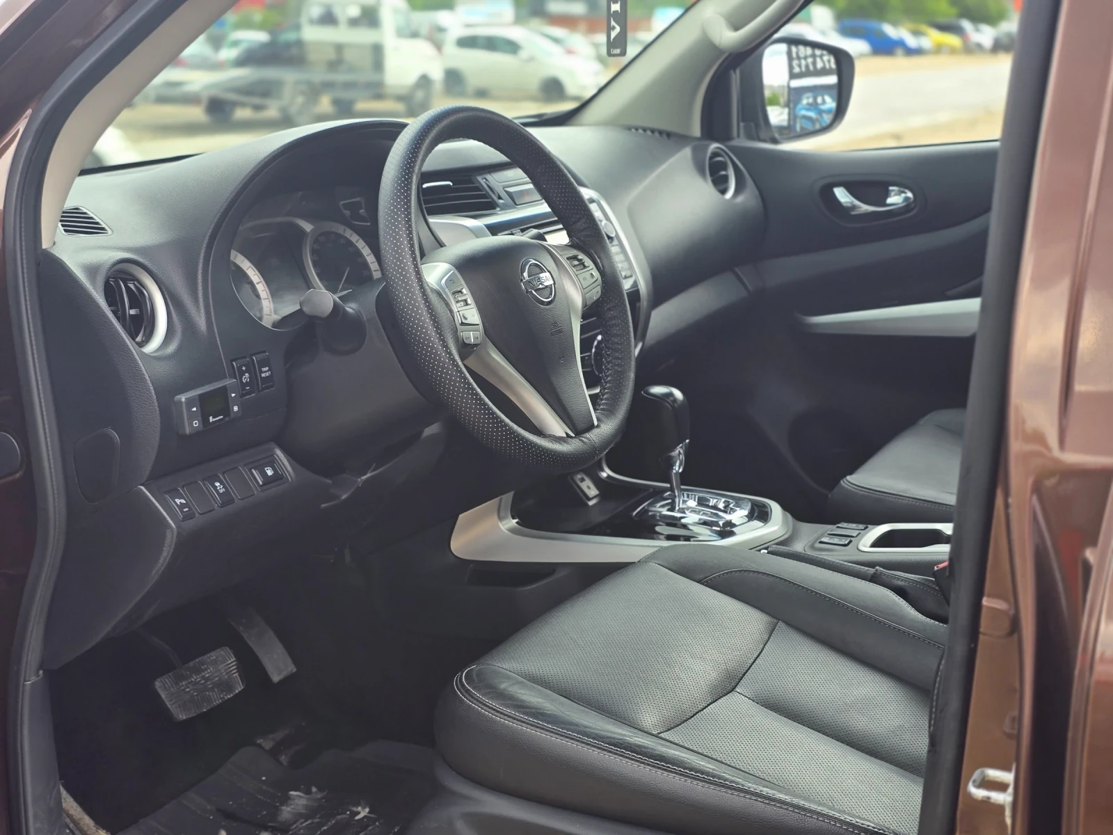 Nissan Navara NP300 * 4x4* Facelift  - изображение 7