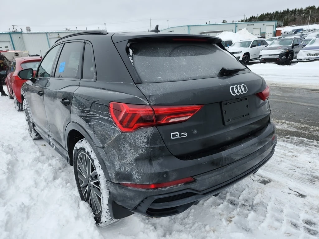 Audi Q3 * PROGRESSIV * CARFAX * БЕЗ ПЪРВОНАЧАЛНА ВНОСКА - изображение 5