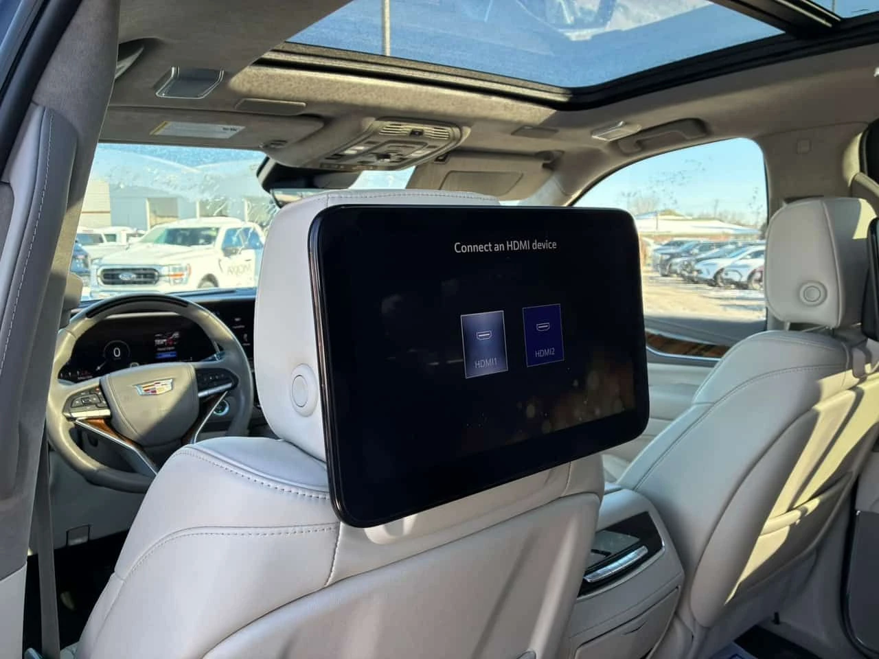 Cadillac Escalade * 4WD Premium Luxury Platinum * CARFAX * ЦЕНА ДО Б - изображение 9