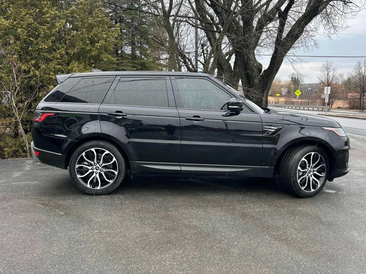 Land Rover Range Rover Sport * SE * PANO* KEYLESS* ПОДГРЕВ* , снимка 3 - Автомобили и джипове - 54190289