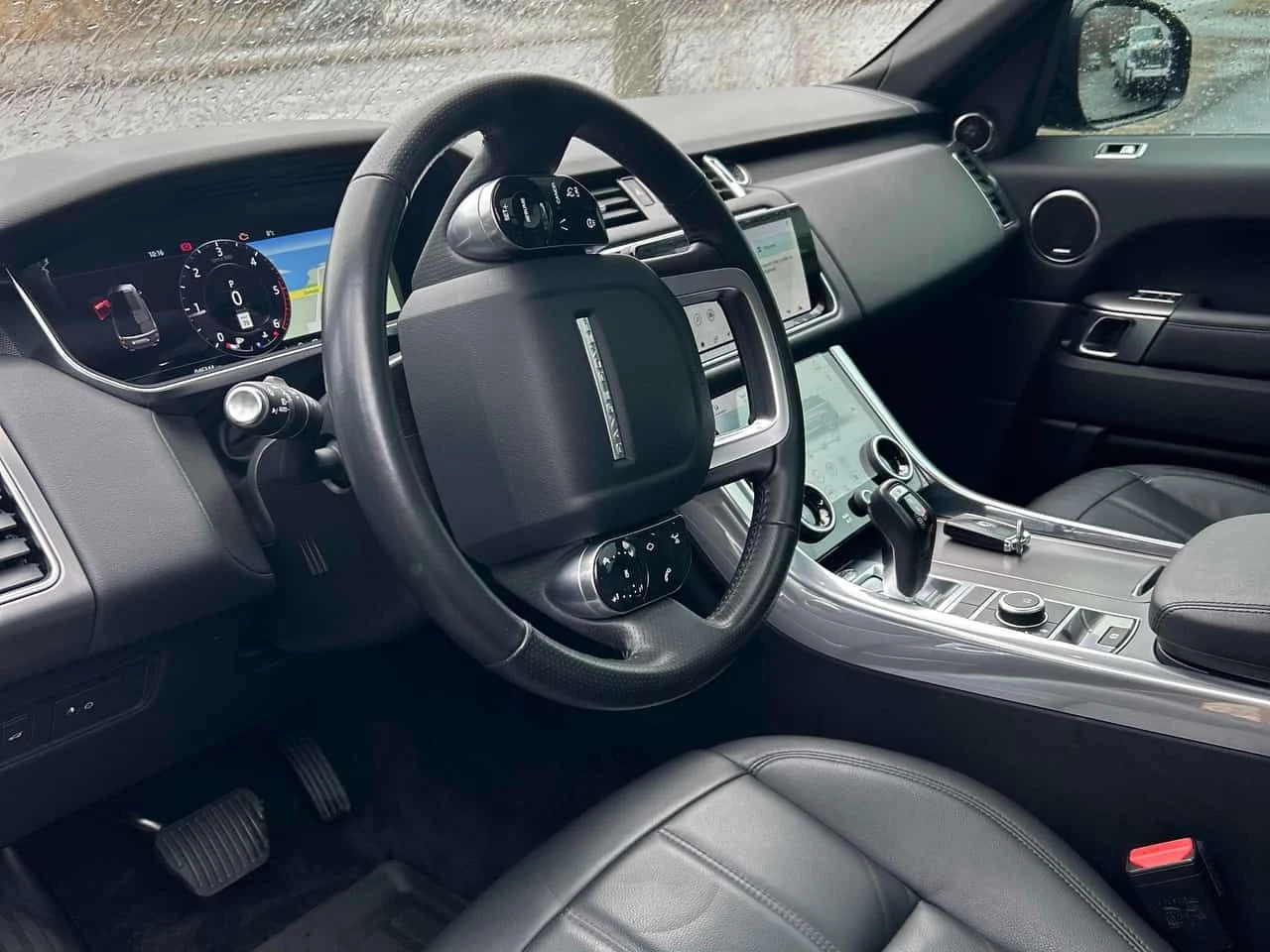 Land Rover Range Rover Sport * SE * PANO* KEYLESS* ПОДГРЕВ* , снимка 5 - Автомобили и джипове - 54190289