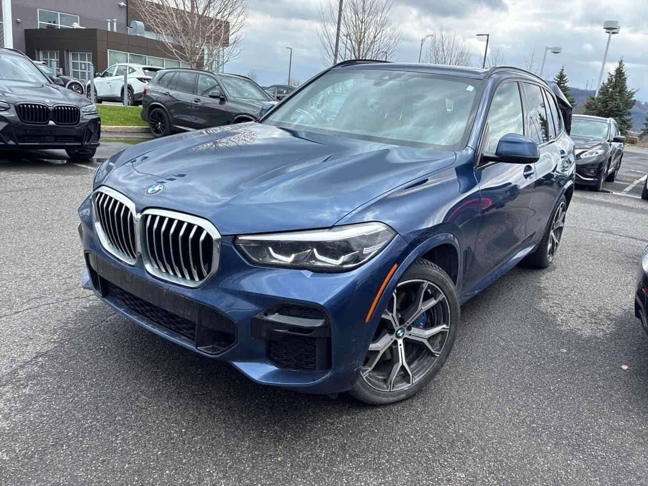 BMW X5 * xDrive40i * 360КАМЕРИ* ПАНОРАМА* АМБИЕНТНО* 