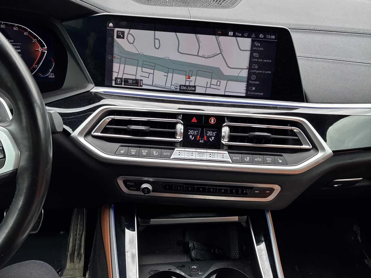 BMW X5 * xDrive40i * 360КАМЕРИ* ПАНОРАМА* АМБИЕНТНО* , снимка 9 - Автомобили и джипове - 54422830