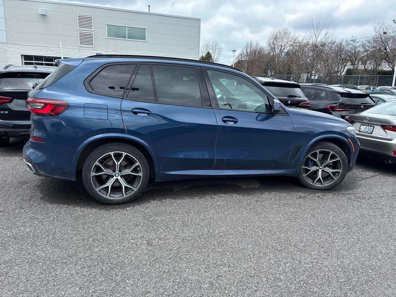 BMW X5 * xDrive40i * 360КАМЕРИ* ПАНОРАМА* АМБИЕНТНО* , снимка 3 - Автомобили и джипове - 54422830