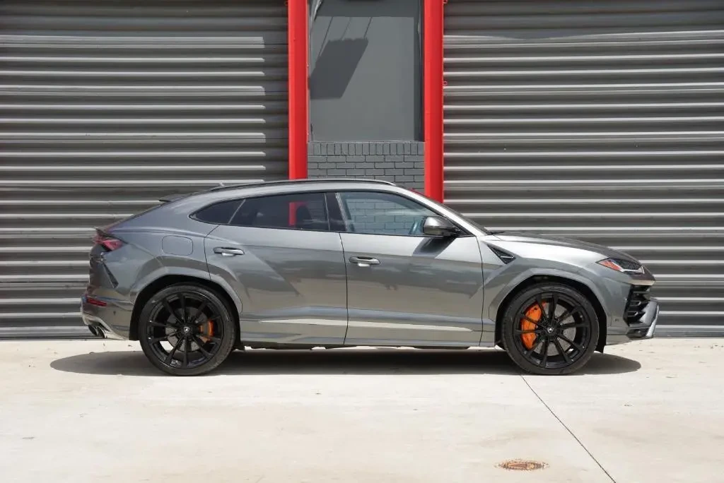 Lamborghini Urus FULL, снимка 8 - Автомобили и джипове - 54518319