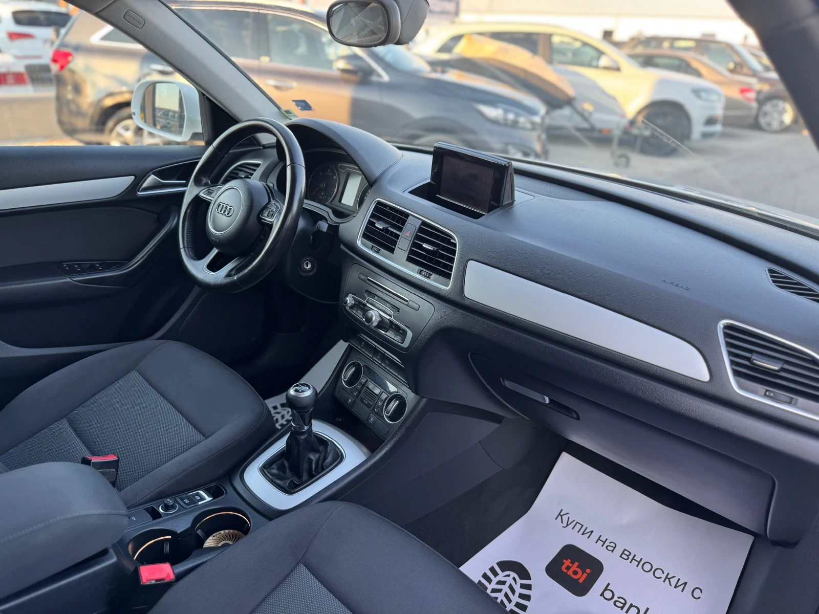 Audi Q3 2.0tdi, снимка 10 - Автомобили и джипове - 55571791