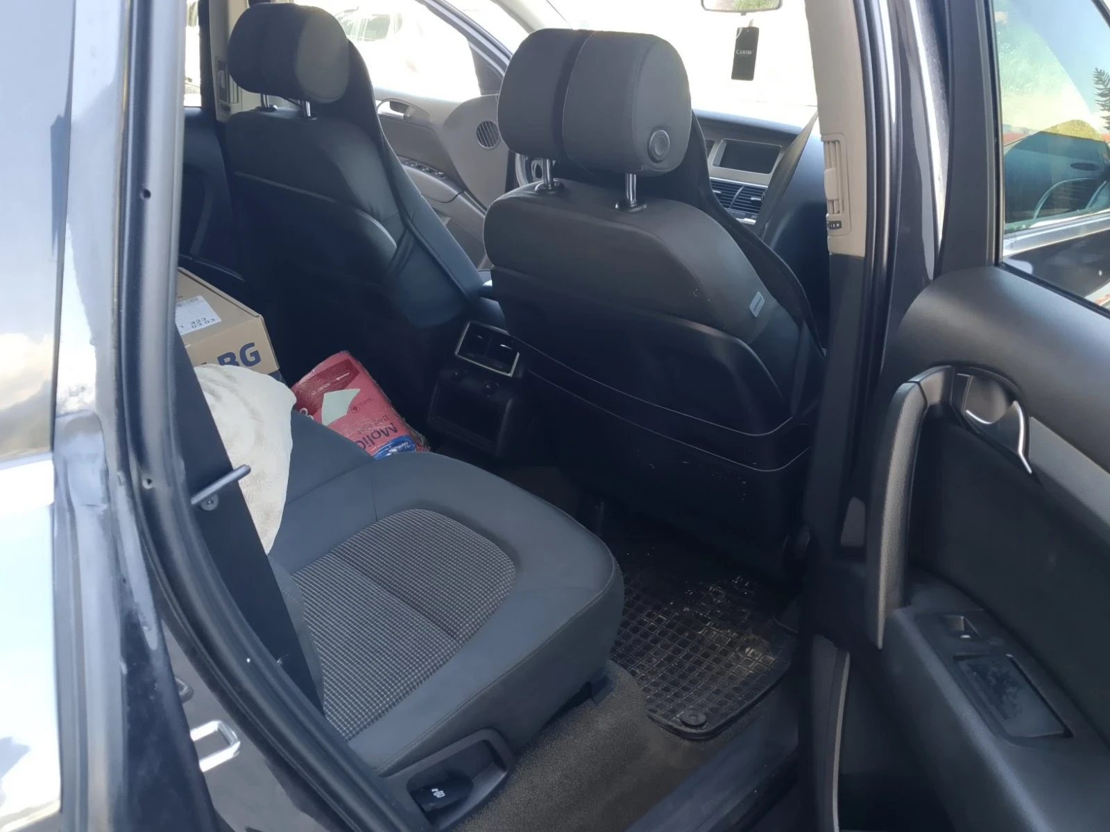 Audi Q7 Audi Q7, снимка 9 - Автомобили и джипове - 55619451