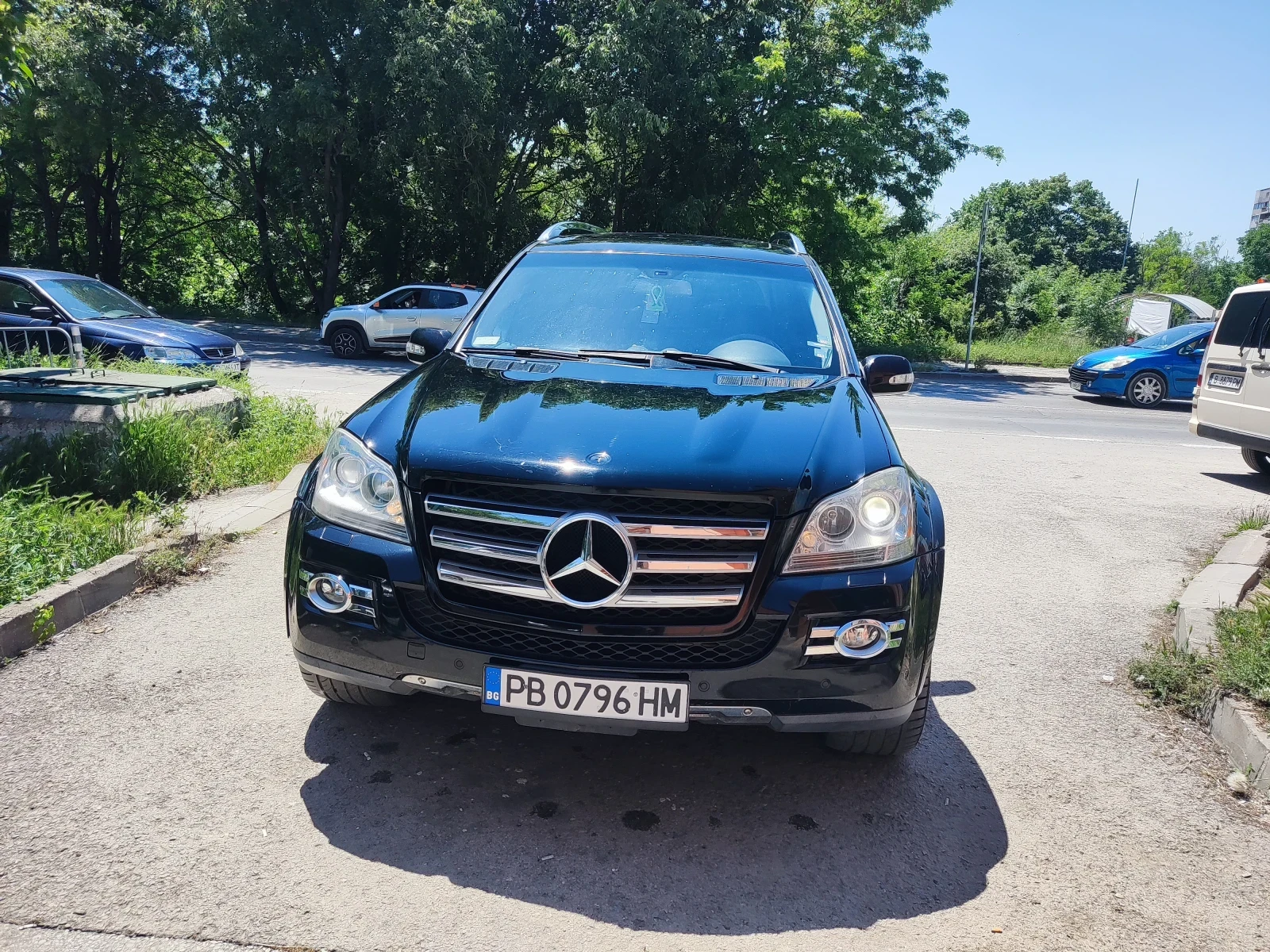 Mercedes-Benz GL 550, снимка 3 - Автомобили и джипове - 55674935
