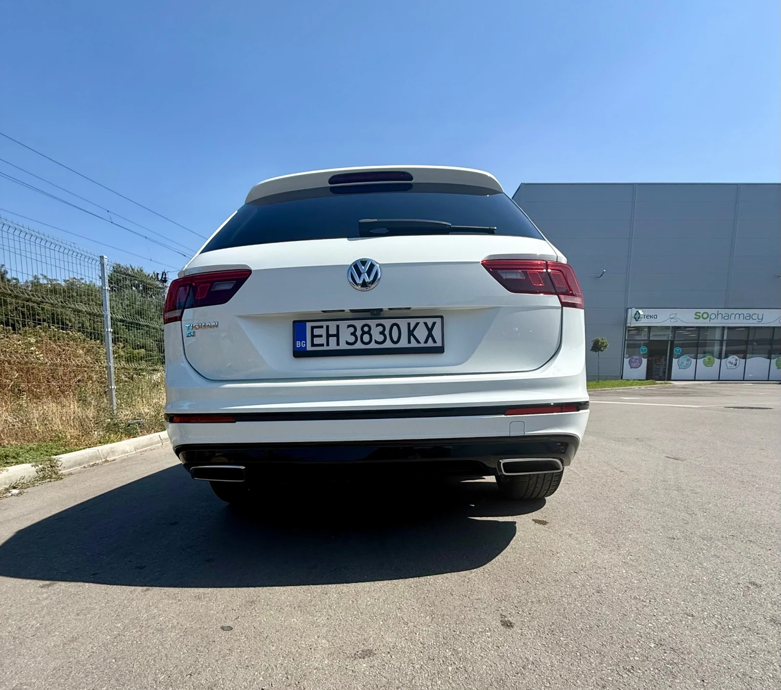 VW Tiguan, снимка 9 - Автомобили и джипове - 55938186