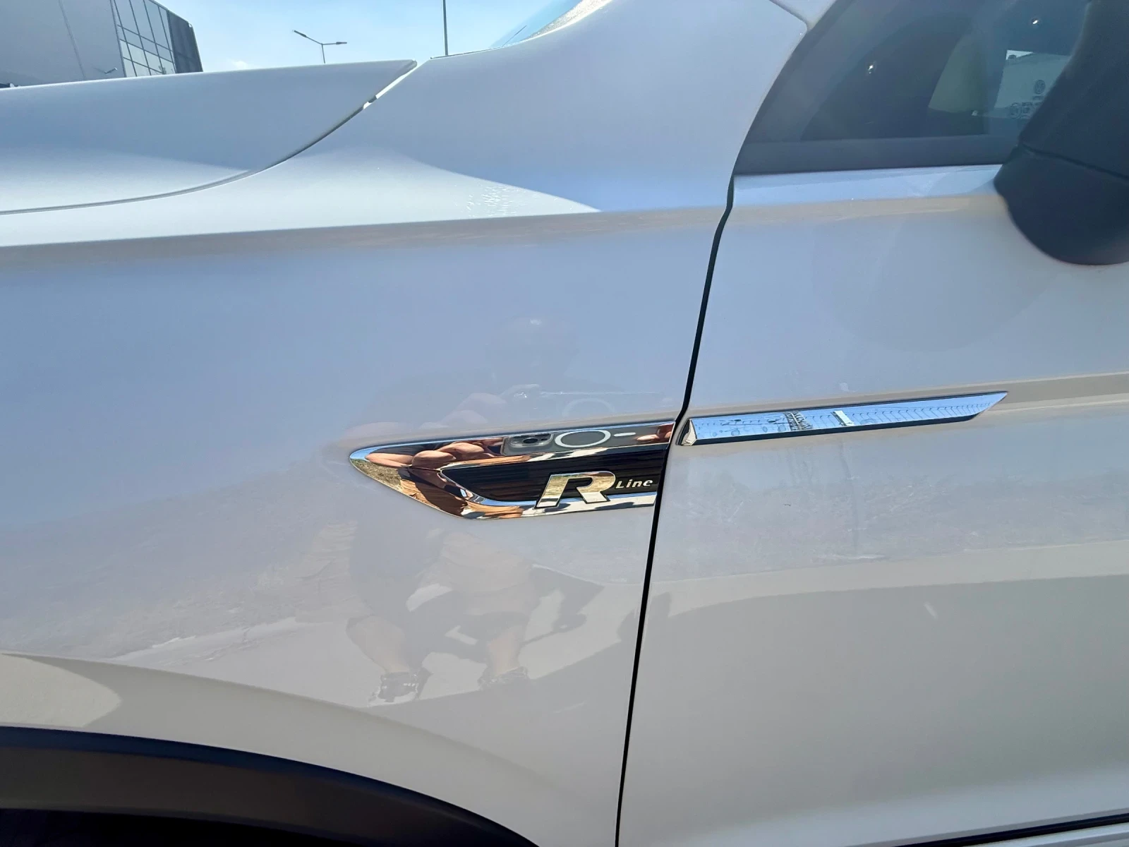 VW Tiguan, снимка 17 - Автомобили и джипове - 55938186