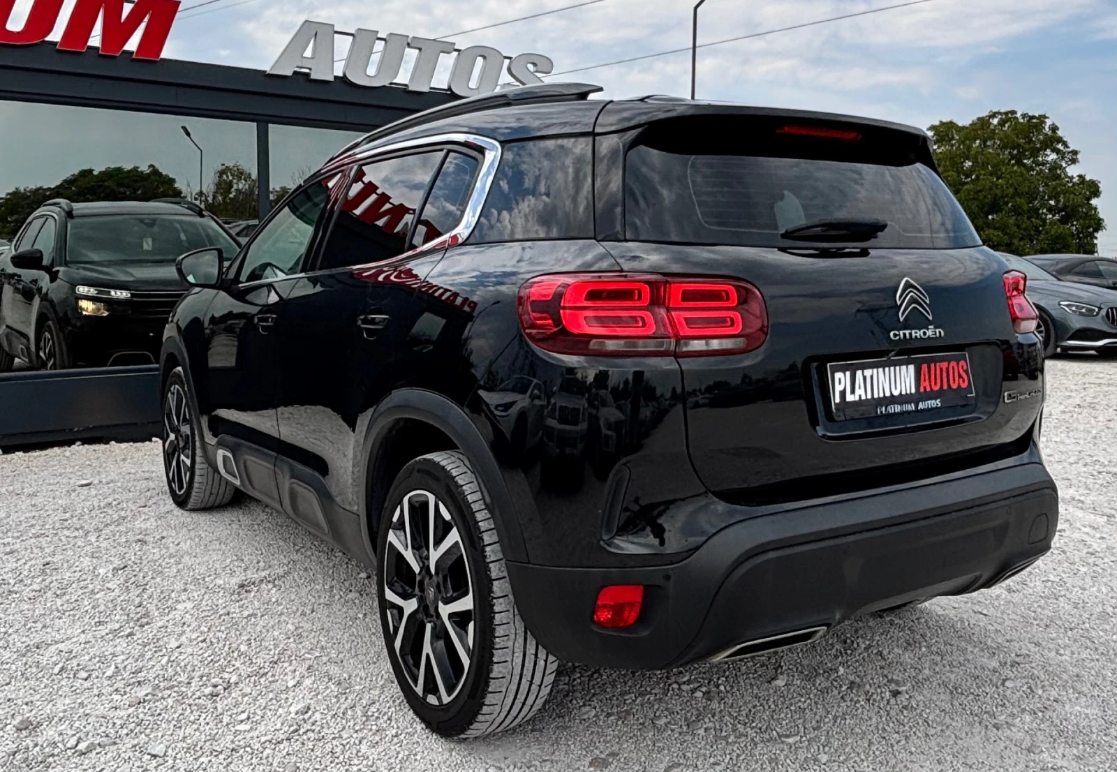 Citroen C5 Aircross 1.5D/NAVI/LED/TOP, снимка 6 - Автомобили и джипове - 56060836