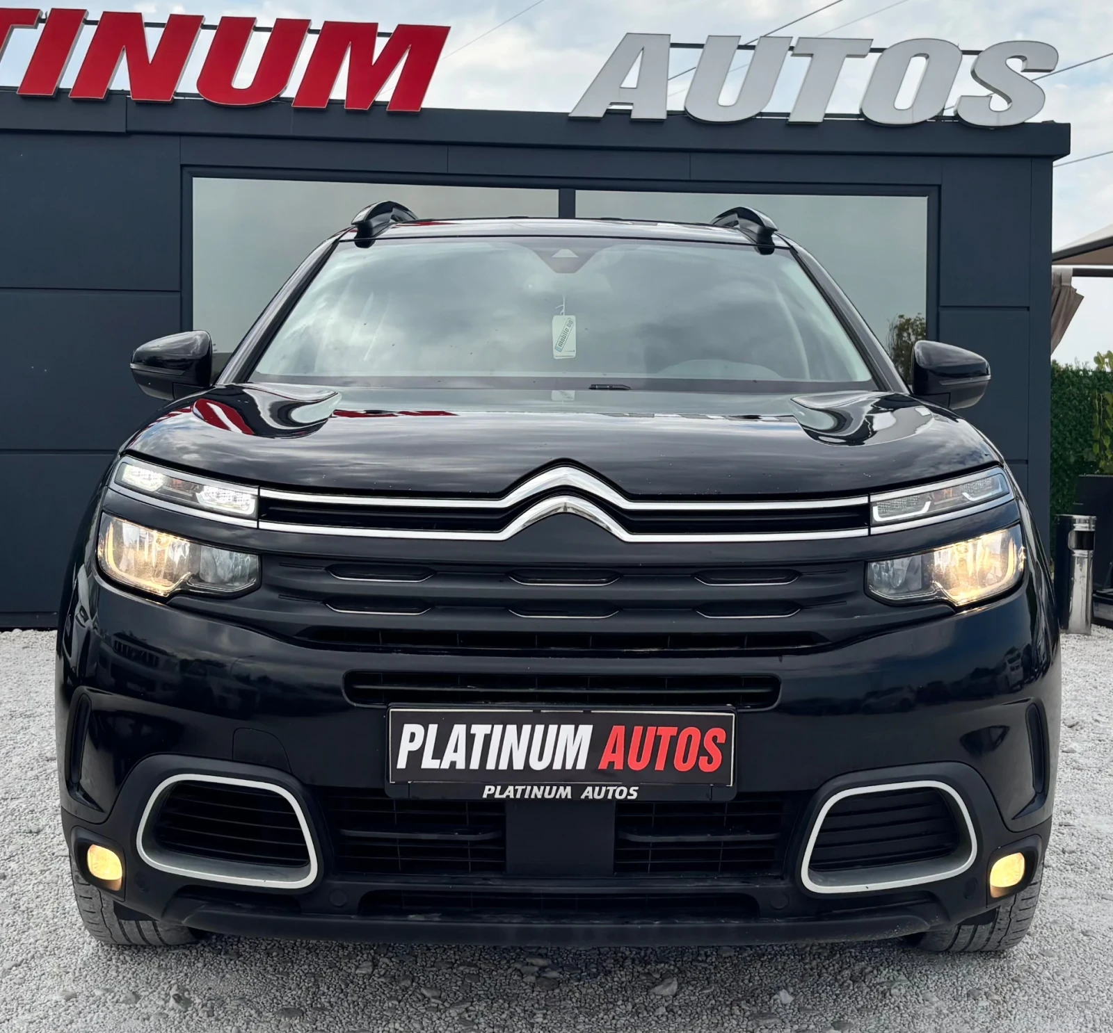 Citroen C5 Aircross 1.5D/NAVI/LED/TOP, снимка 3 - Автомобили и джипове - 56060836