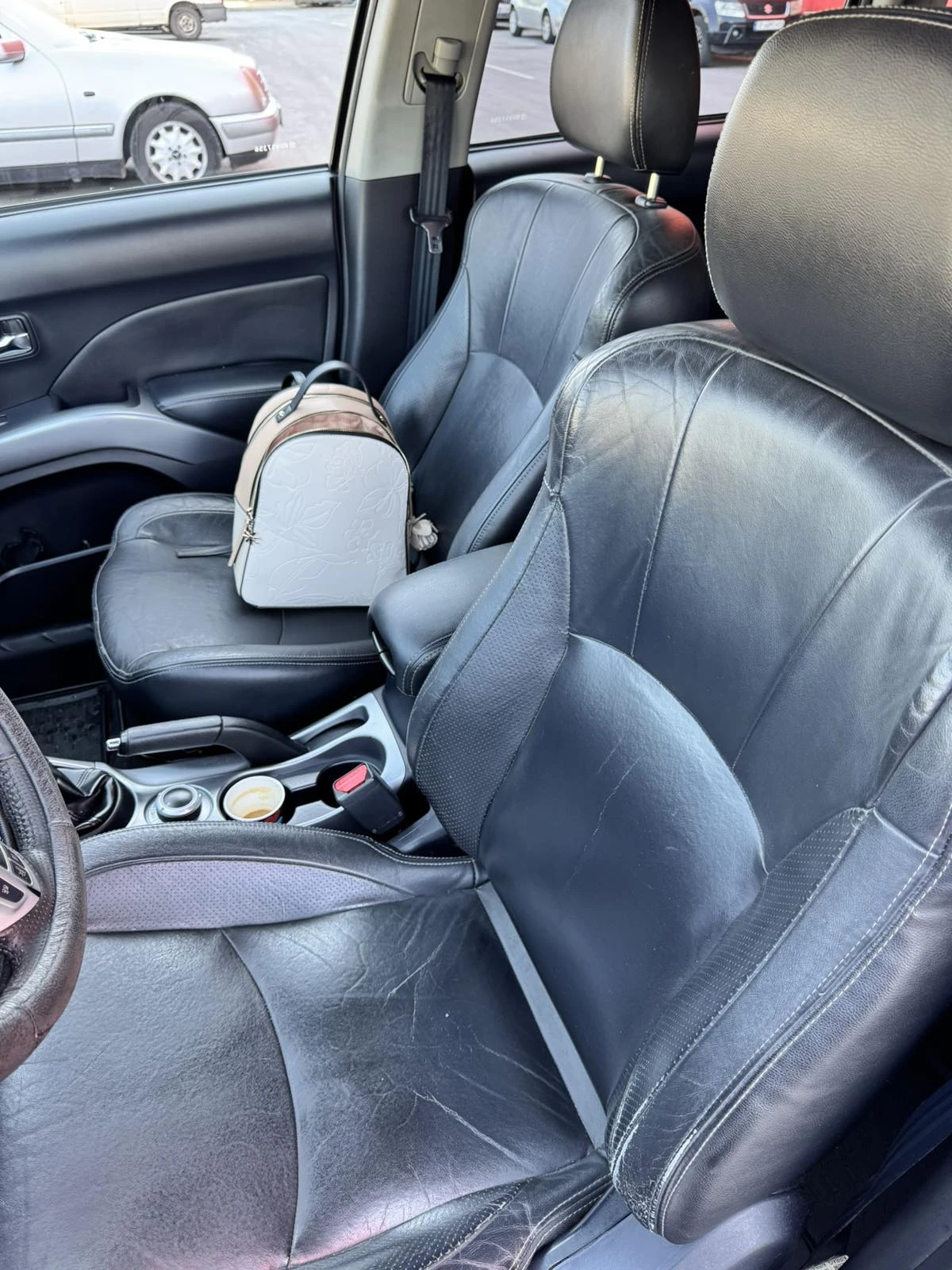 Citroen C-Crosser 2.2 HDI, снимка 7 - Автомобили и джипове - 56247454