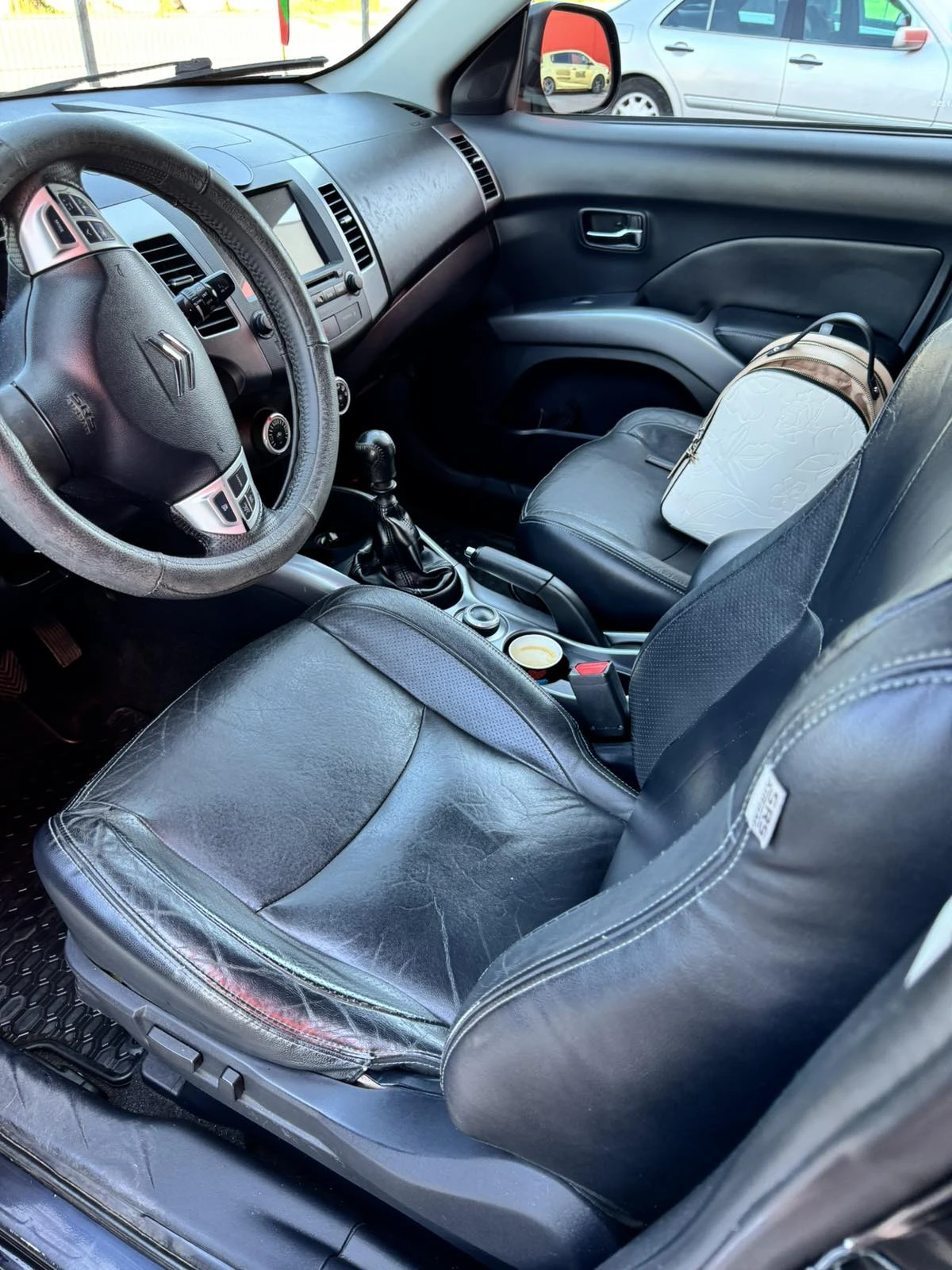 Citroen C-Crosser 2.2 HDI, снимка 5 - Автомобили и джипове - 56247454