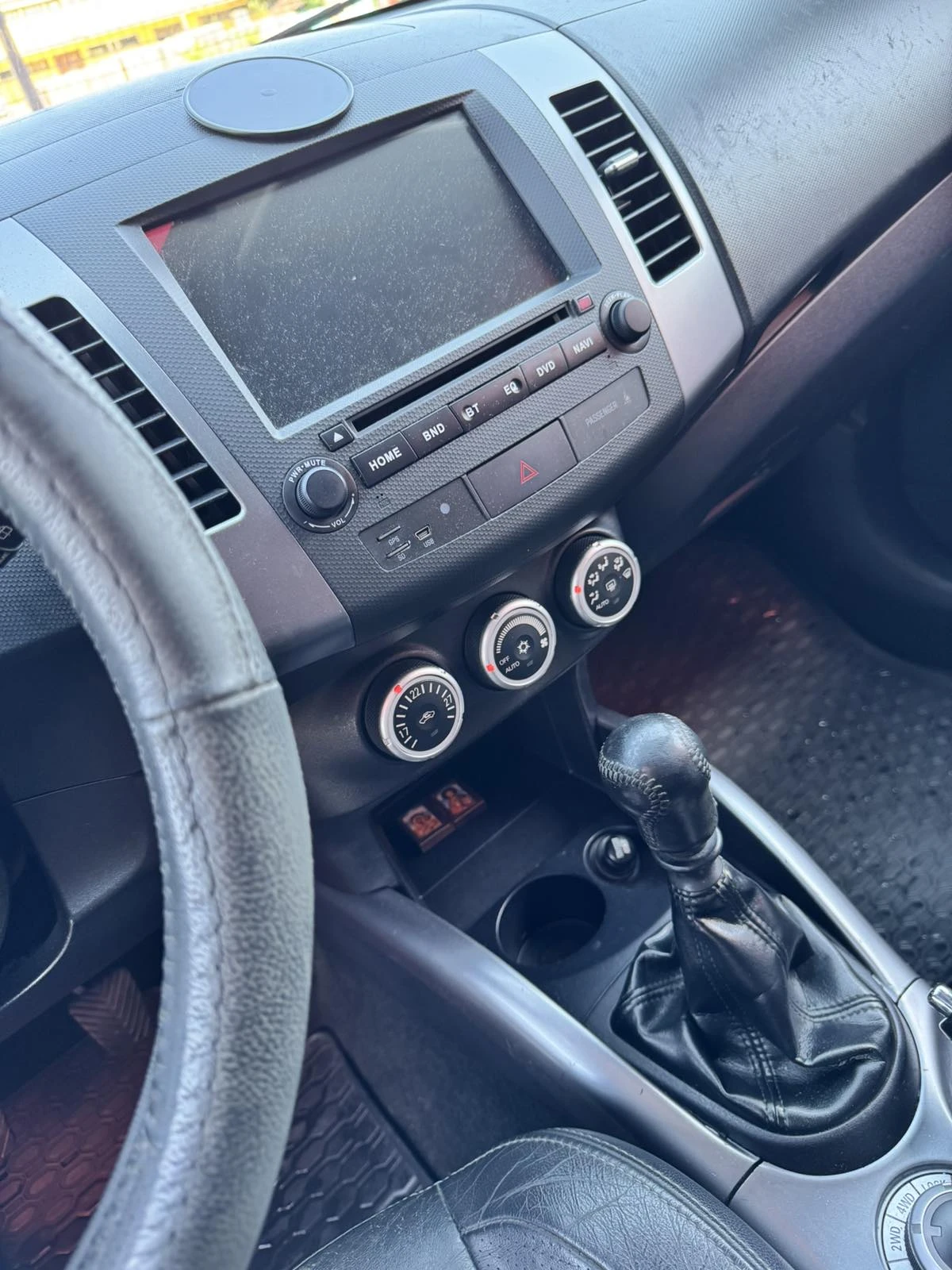 Citroen C-Crosser 2.2 HDI, снимка 12 - Автомобили и джипове - 56247454