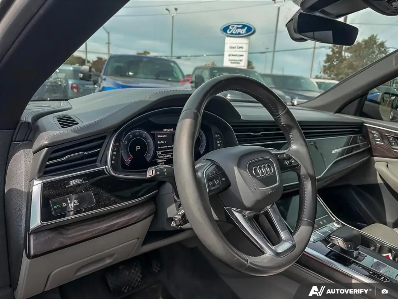 Audi Q8 ДИСТРОНИК* ВАКУМ* 360 КАМЕРИ* ХЕД-ЪП* КРАЙНА ЦЕНА*, снимка 6 - Автомобили и джипове - 56375206