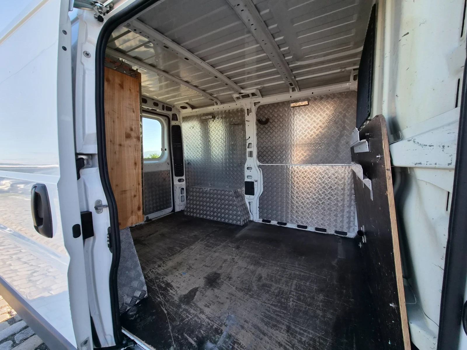 Citroen Jumper 2.2HDI 110кс 2014 година ЕВРО 5, снимка 13 - Бусове и автобуси - 54595732