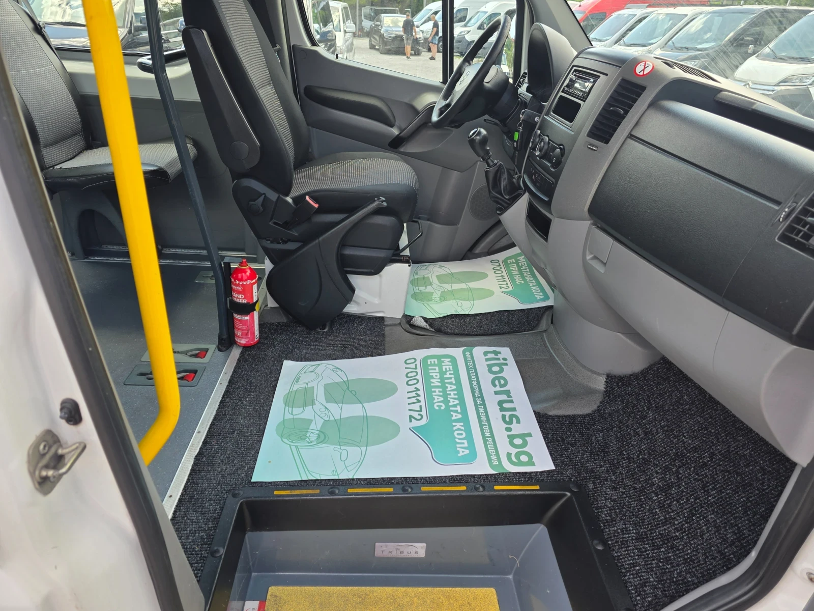 VW Crafter 2.0TDI Евро5 8+ 1 Рампа за хора с увреждания, снимка 12 - Бусове и автобуси - 54943224
