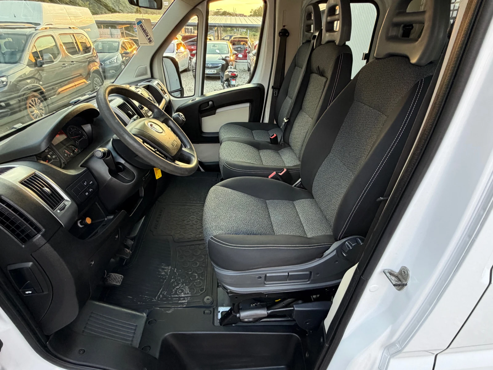 Peugeot Boxer 2.0JTD* 7MESTA* KLIMA* 97075KM | Mobile.bg � ����������� 8