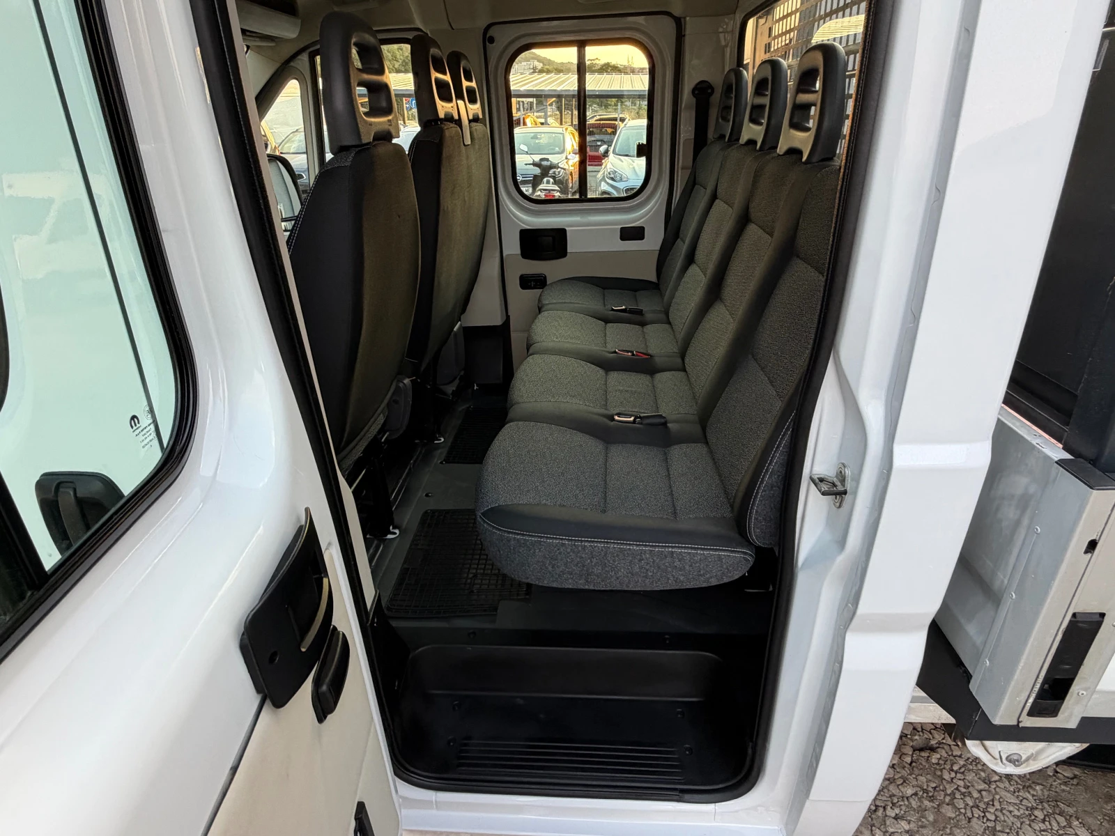 Peugeot Boxer 2.0JTD* 7MESTA* KLIMA* 97075KM | Mobile.bg � ����������� 10
