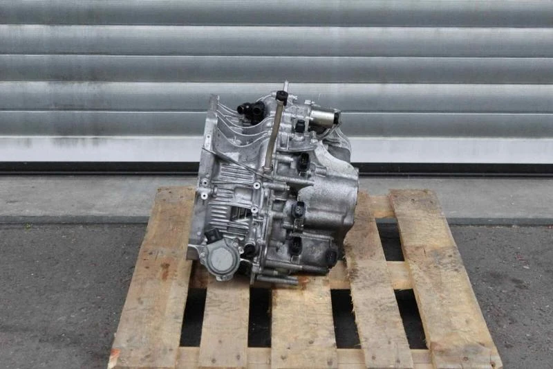 A7003702100AutomaticTransmition MERCEDES BENZ A200 GEAR BOX AMG LINE W177 1332CC PETROL 7 SPEED 2020, снимка 3 - Части - 34841679