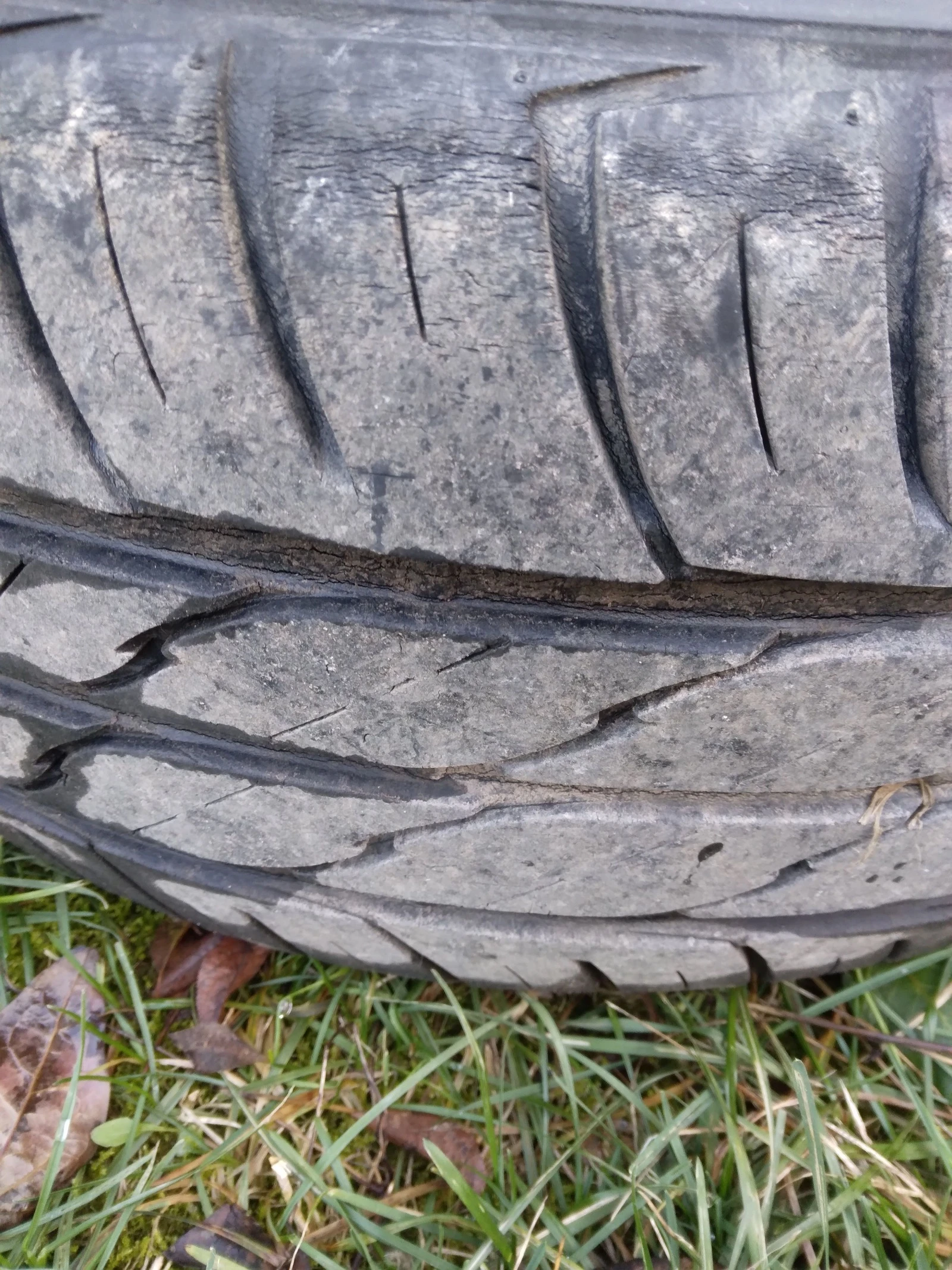    205/60R15  BMW 520 | Mobile.bg   4