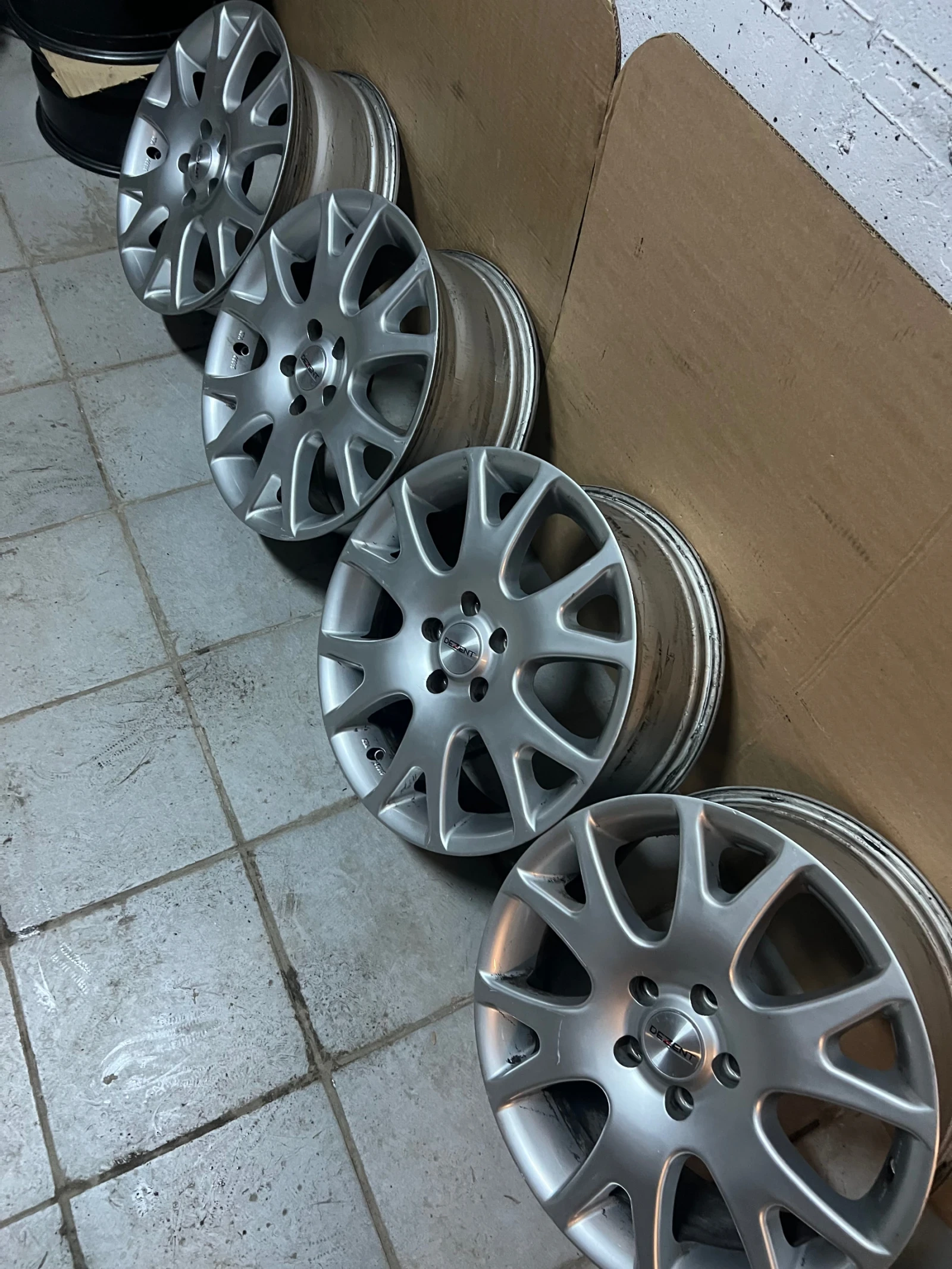 ������ | Mobile.bg � ����������� 4